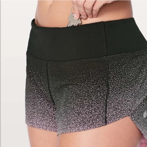 Lululemon Speed Up running shorts. In SOLD OUT Ombre Speckle - Picture 4 of 10